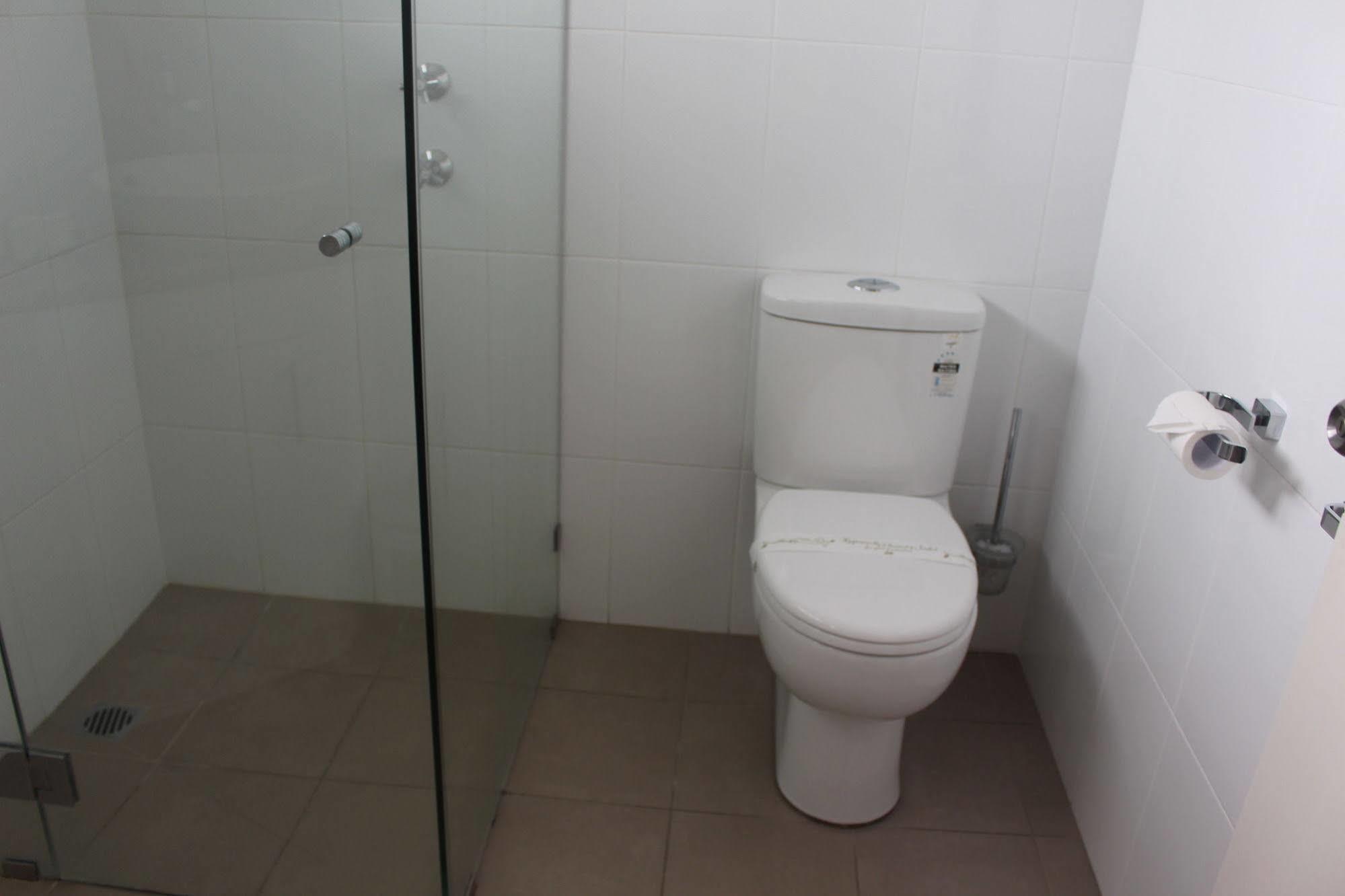 Centrepoint Motel Дабо Екстериор снимка
